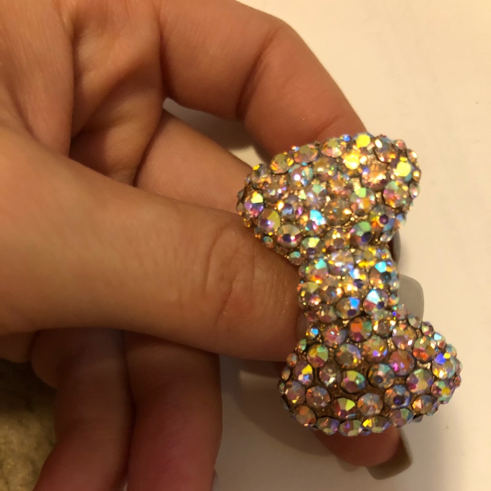 Multi colored bow ring - Picture 2 of 3